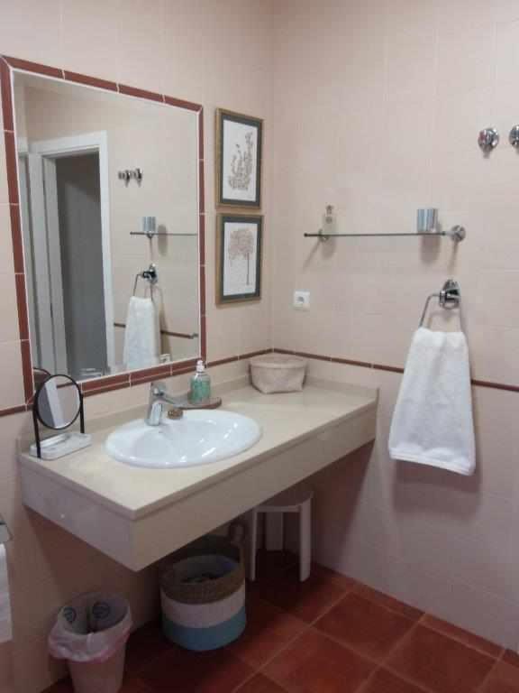 Casa Iona Chalet Adosado Con Vistas A La Montana Наварредонда-де-Ґредос Екстер'єр фото